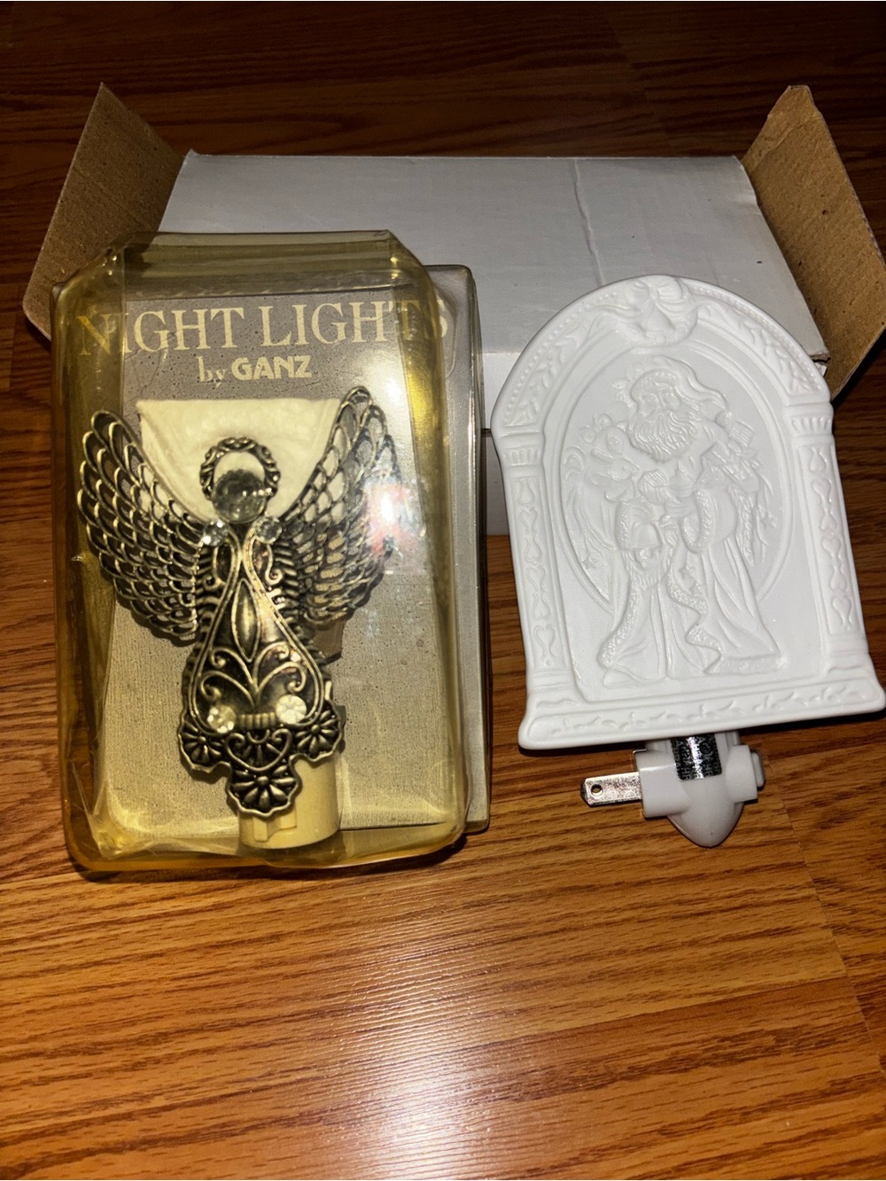 GANZ Angel Plug-In Night Lights in Gold and White